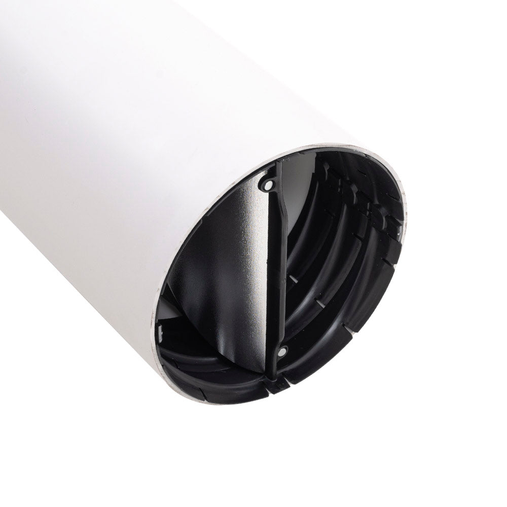 It is commonly known that extracted air is better than recirculated air, but one shortcoming of many extractor air solutions is the wall conduct or wall vent – the component that guides the exhaust air through the house wall. Old or simple new models provide insufficient protection against heat loss and on cold or windy days, valuable heat energy is lost through this leak, especially when the cooker hood is not in use.