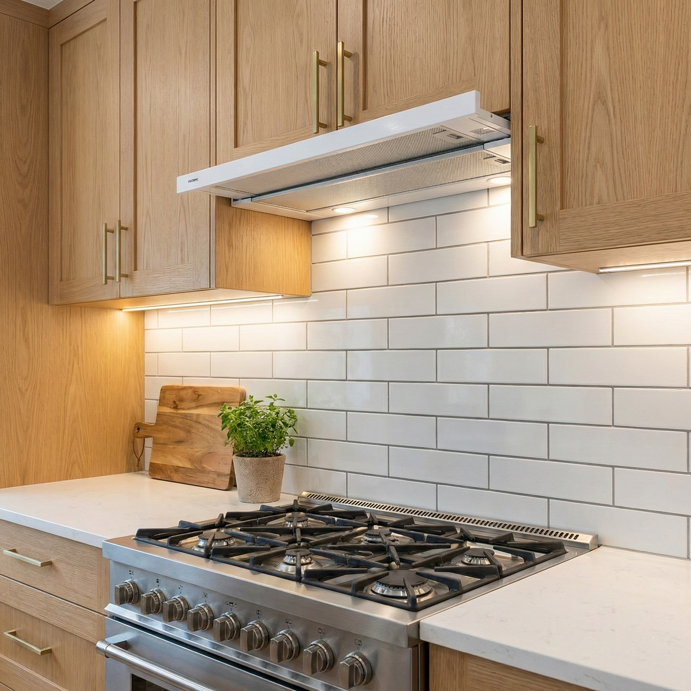 White Telescopic Cooker Hood In A Traditional Kitchen With White Tiled Splashback