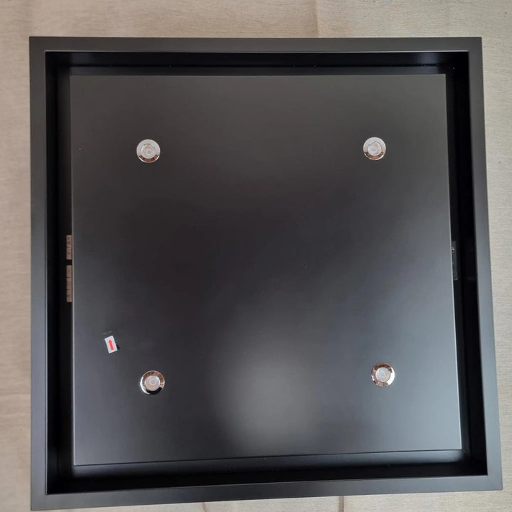 Wide Shot Showing Defect